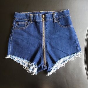 Full zipped front denim